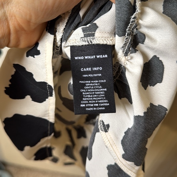 🍁 Who What Wear Small Cow Print Dress Offwhite Black Ruffle Bottom Front Tie - Picture 6 of 6